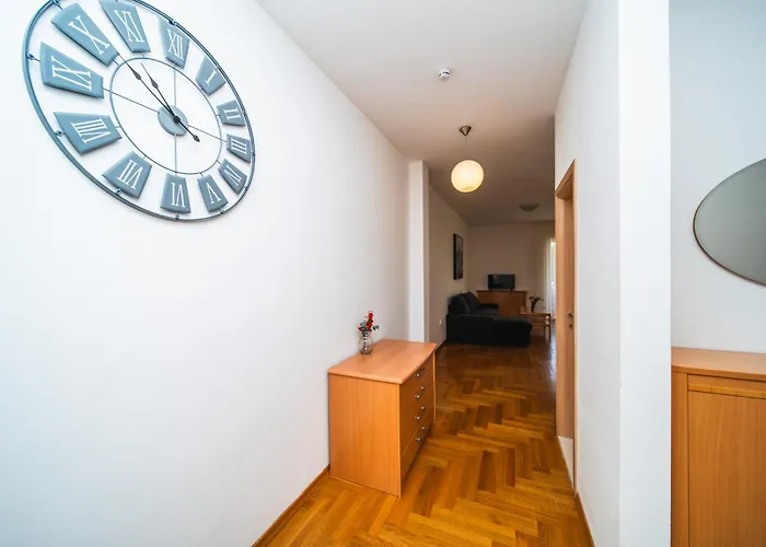 Pervanovo Apartments With Free Parking