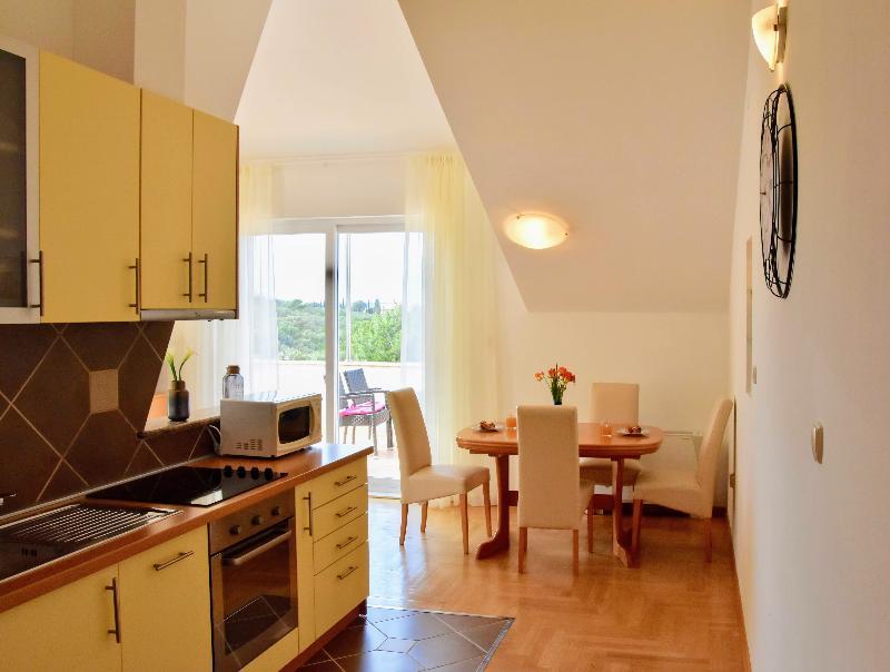 Pervanovo With Free Parking Apartment *