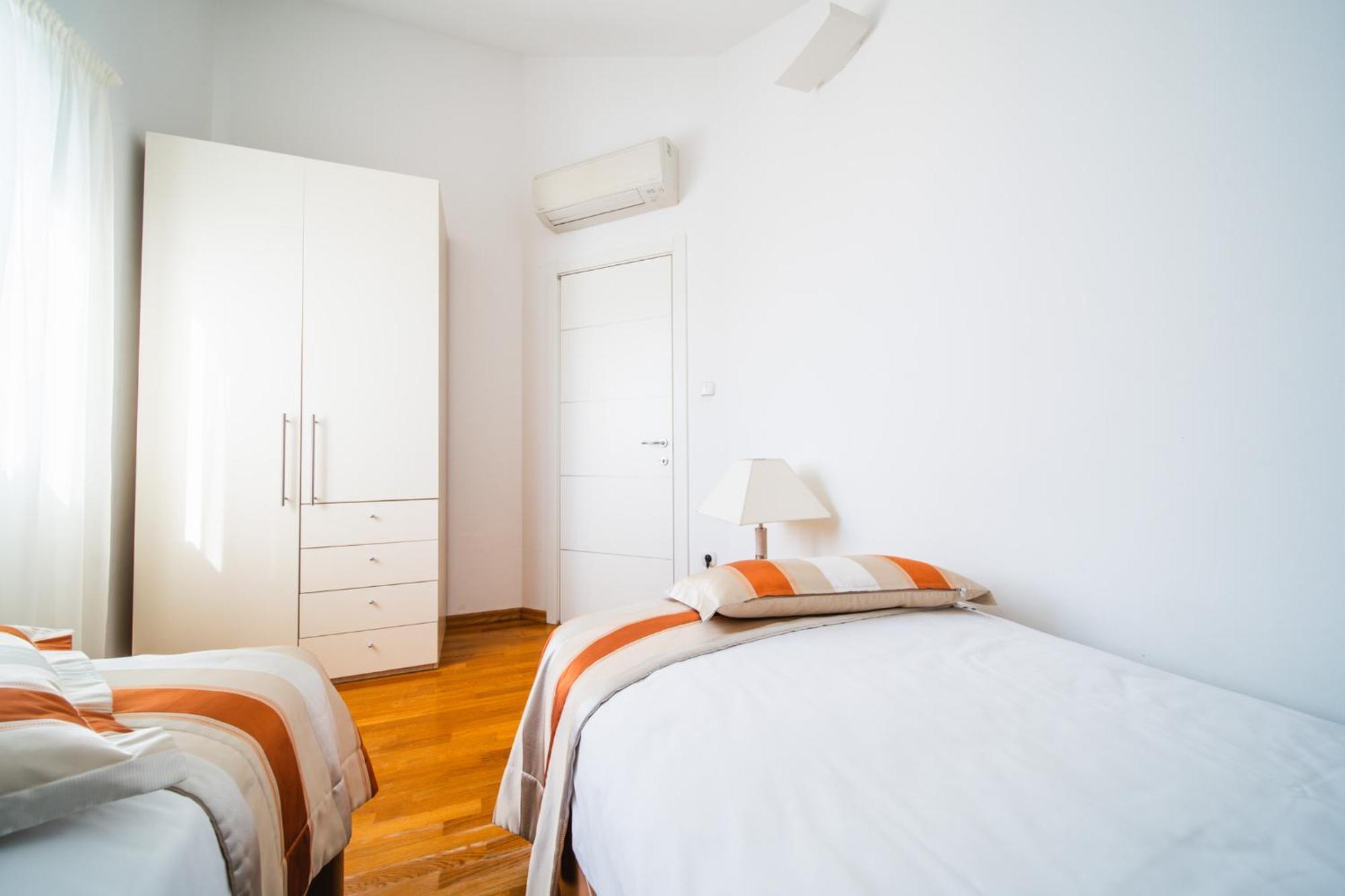 Pervanovo With Free Parking Apartment