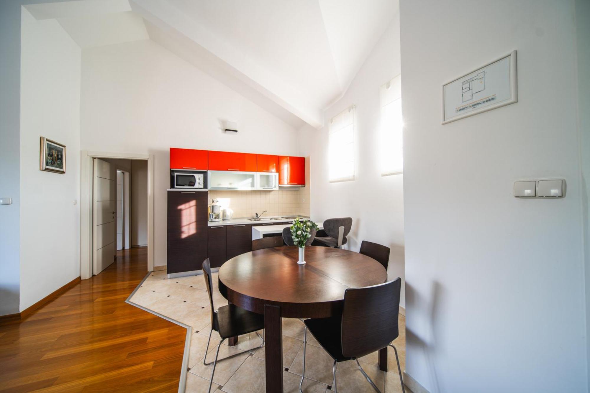 Pervanovo With Free Parking Apartment *